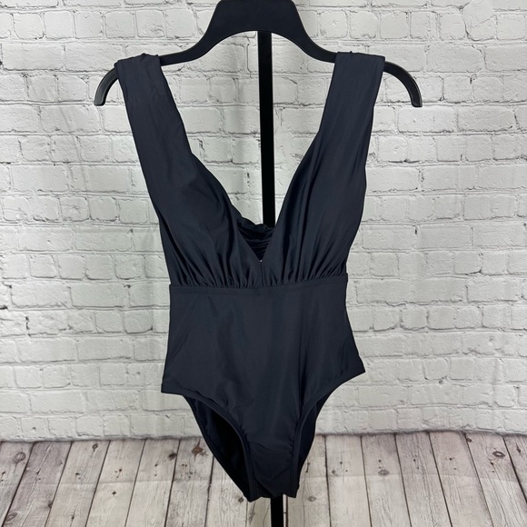 Sea Angel Plunging Neckline Black One Piece Bathing Suit Size Small - Picture 1 of 8
